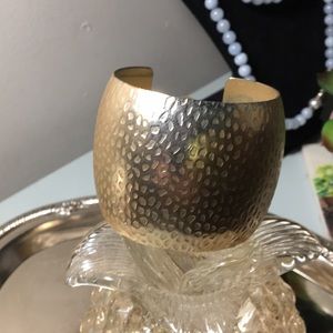 ⭐️Tiny Wrist Gold Cuff Bracelet⭐️